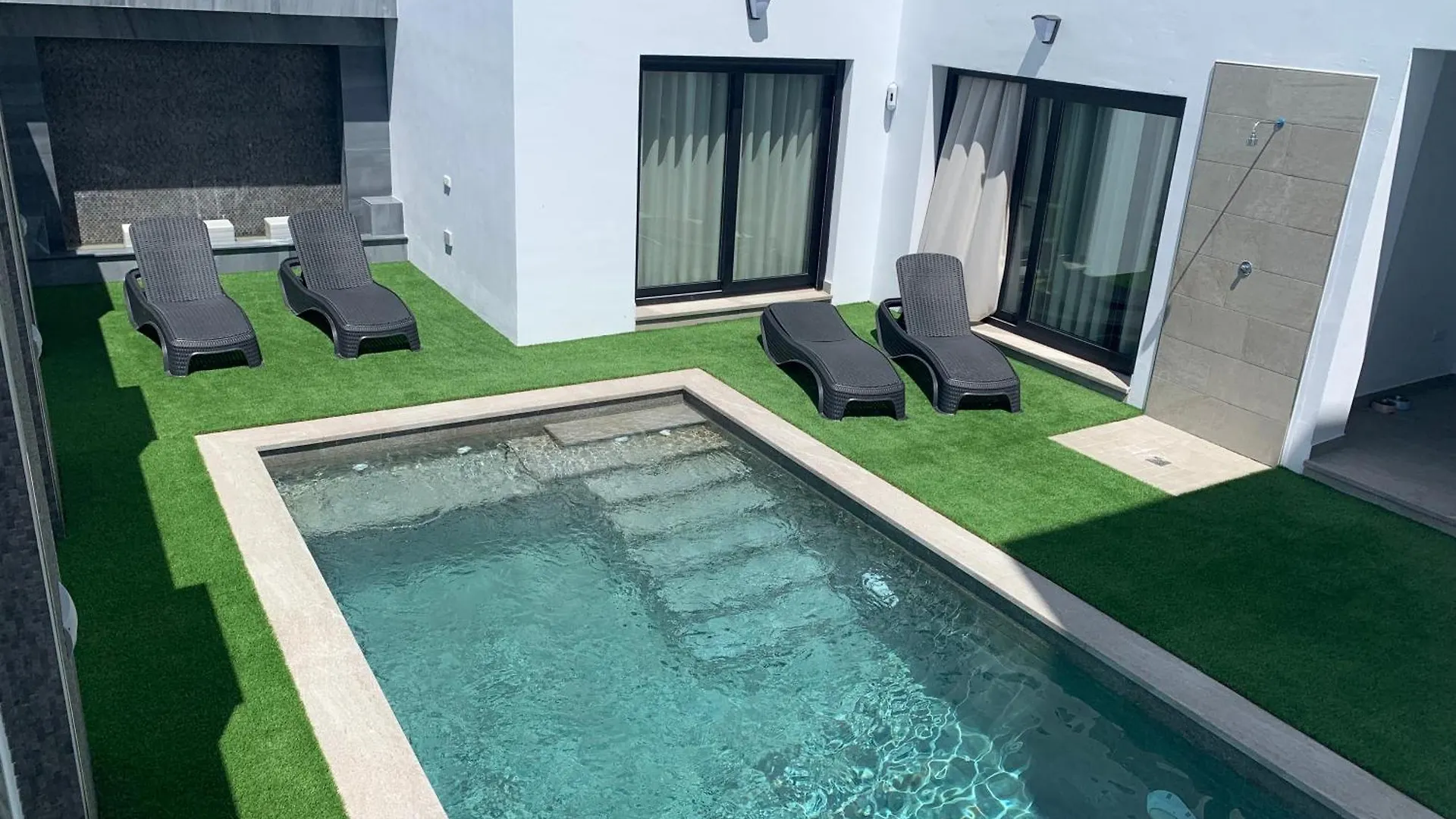 Villa Manuel نيرخا 0*,  إسبانيا